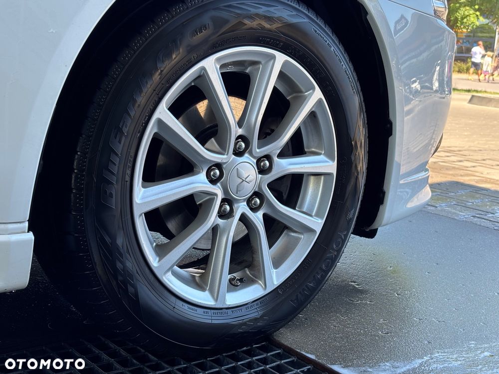 Mitsubishi Lancer 1.6 Invite - 8