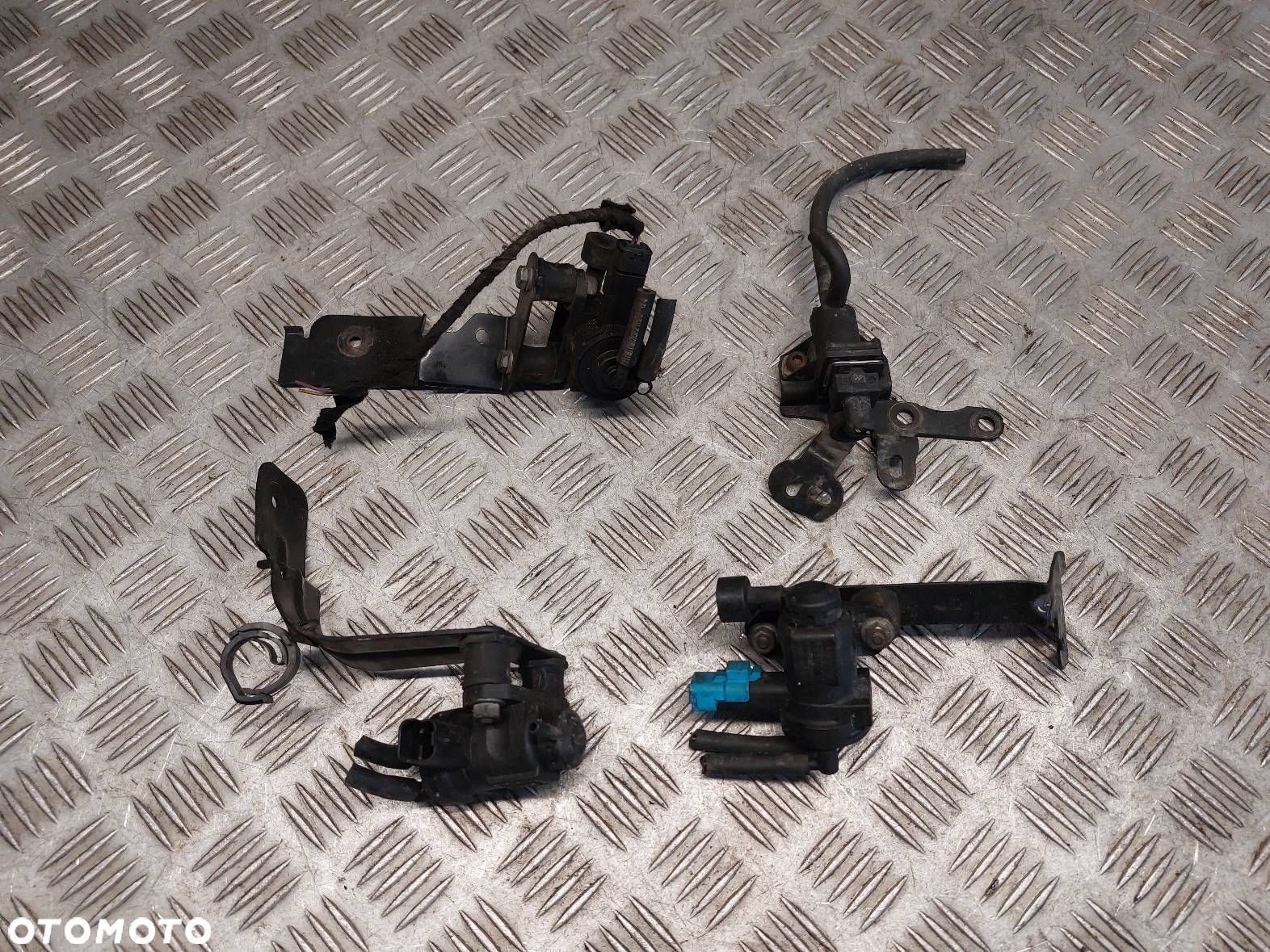 ZAWÓR PODCIŚNIENIA KOMPLET 4 SZT FIAT SCUDO I LIFT 2.0 JTD 0928400309 - 1