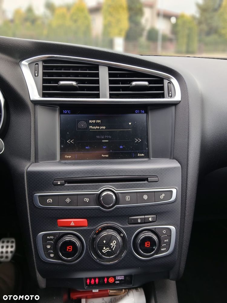 DS Automobiles DS 4 - 8
