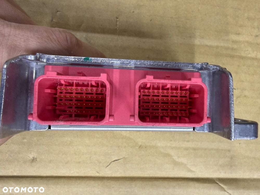 Moduł poduszek powietrznych Tesla Model S P85D Nr. 1031643-00-A. - 2