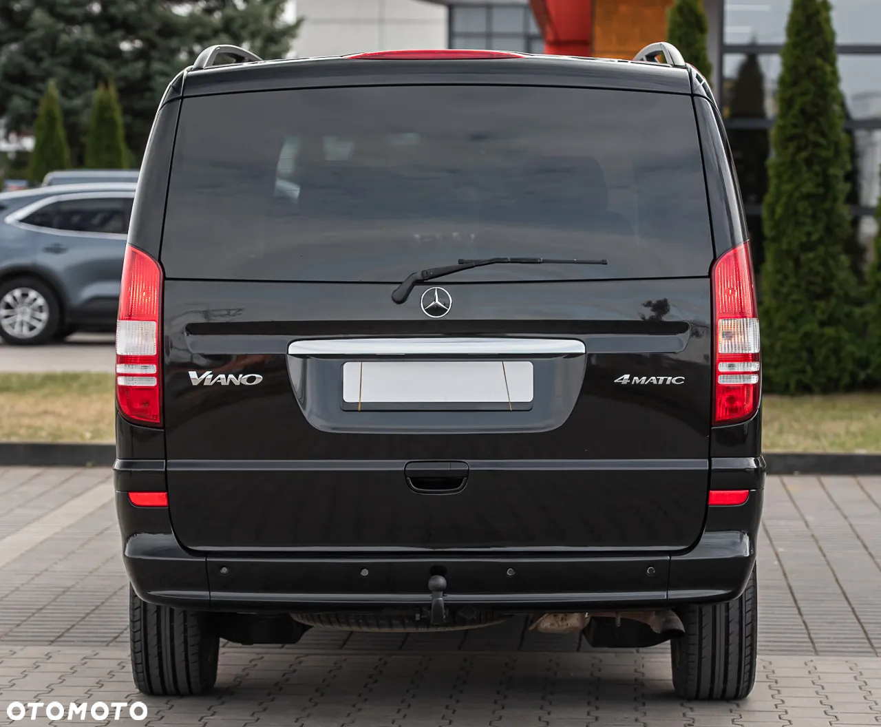 Mercedes-Benz Viano - 11