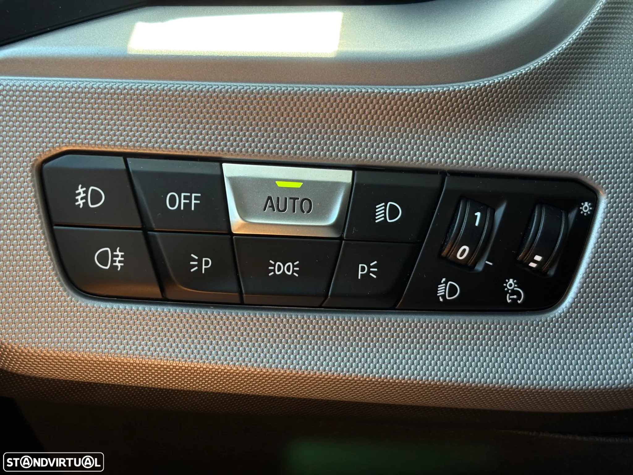 BMW 116 d Pack Essence - 16