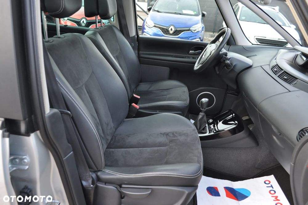 Renault Espace 2.0 dCi Privilege - 16