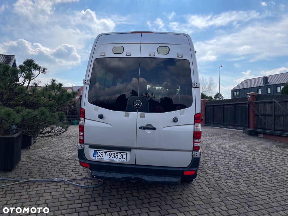 Mercedes-Benz Sprinter - 7