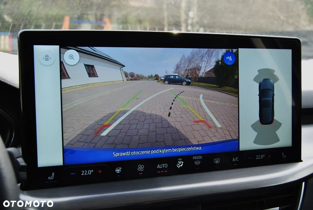 Ford Focus 1.0 EcoBoost mHEV Titanium - 14