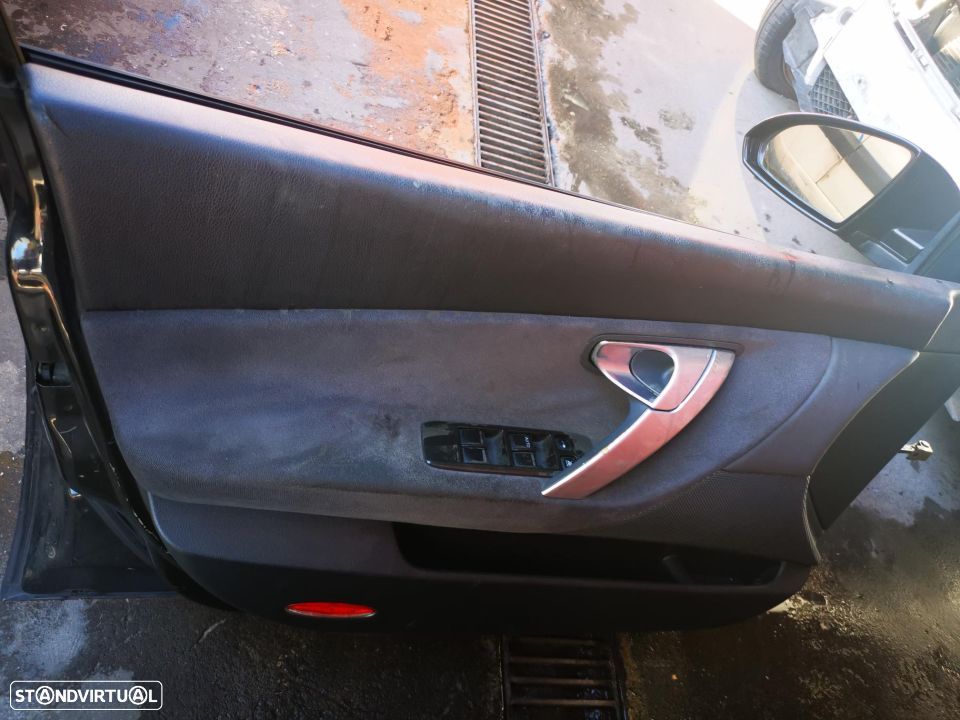 NISSAN PRIMERA P12 PORTA FRENTE ESQUERDA - PF497 - 4