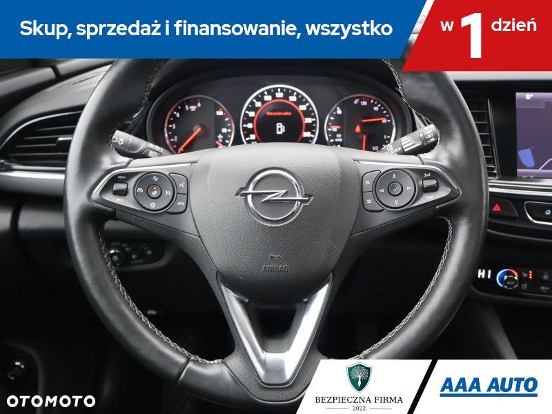 Opel Insignia - 18