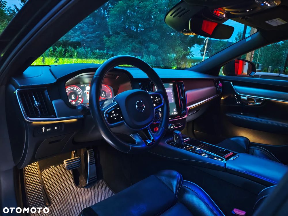 Volvo V90 - 37