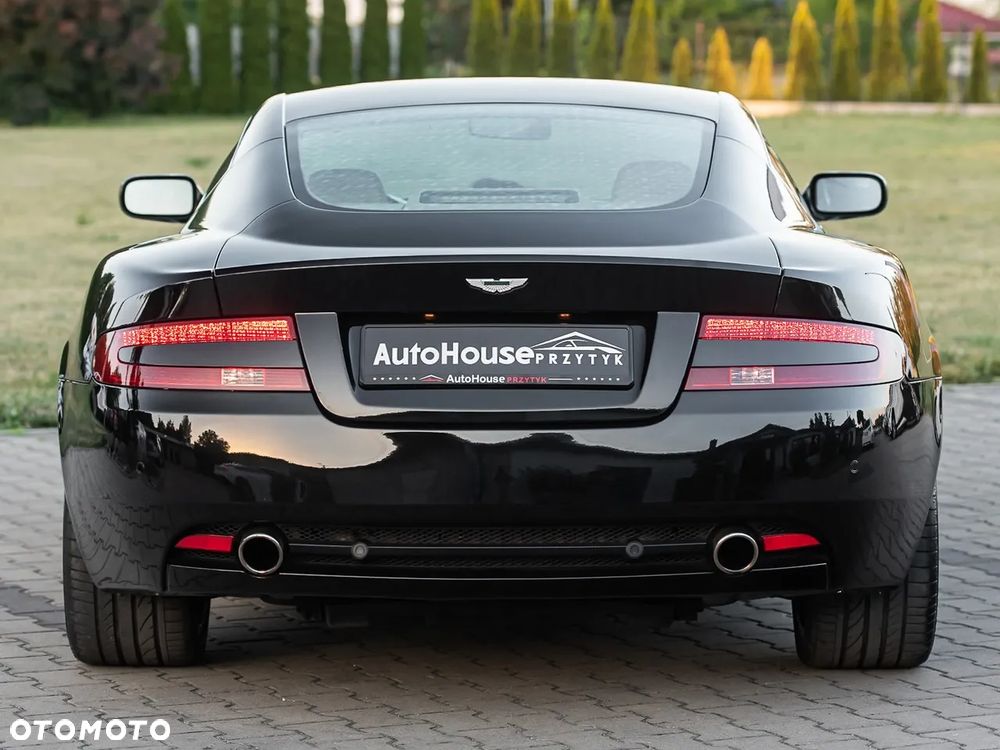 Aston Martin DB9 Touchtronic - 9