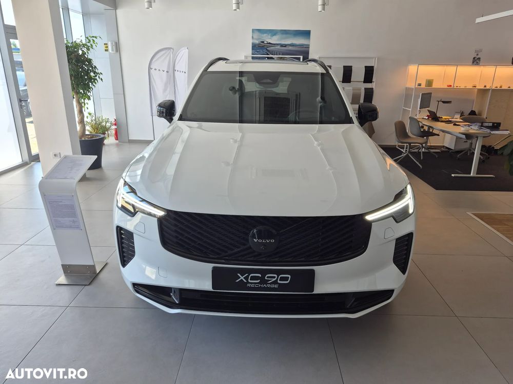 Volvo XC 90 T8 AWD PHEV Ultra Black Edition - 4