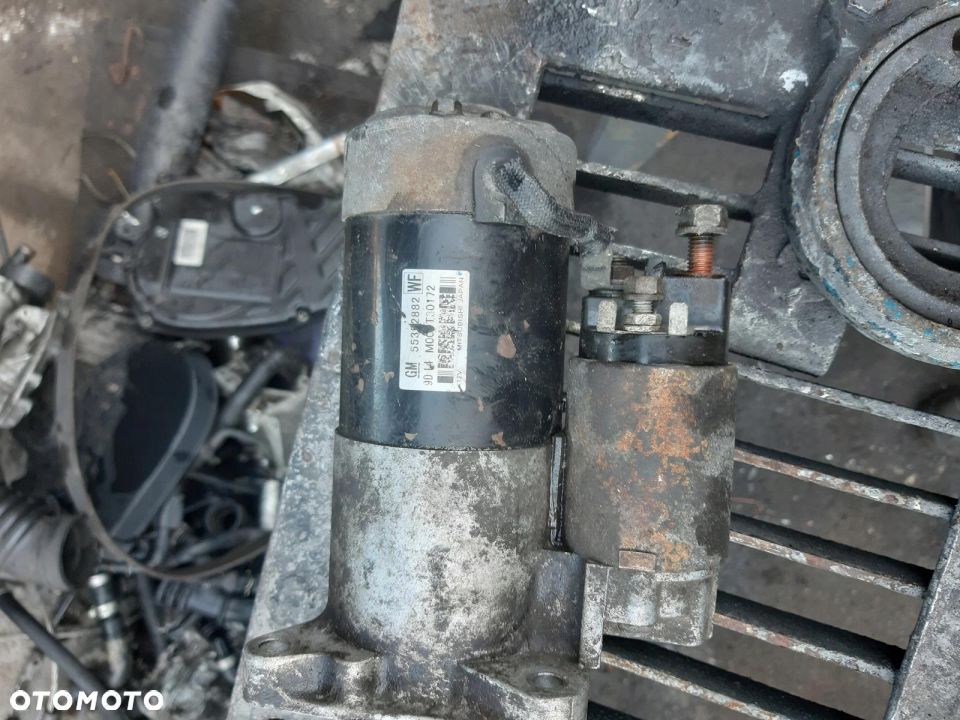 Rozrusznik opel 2.0 CDTI - 2