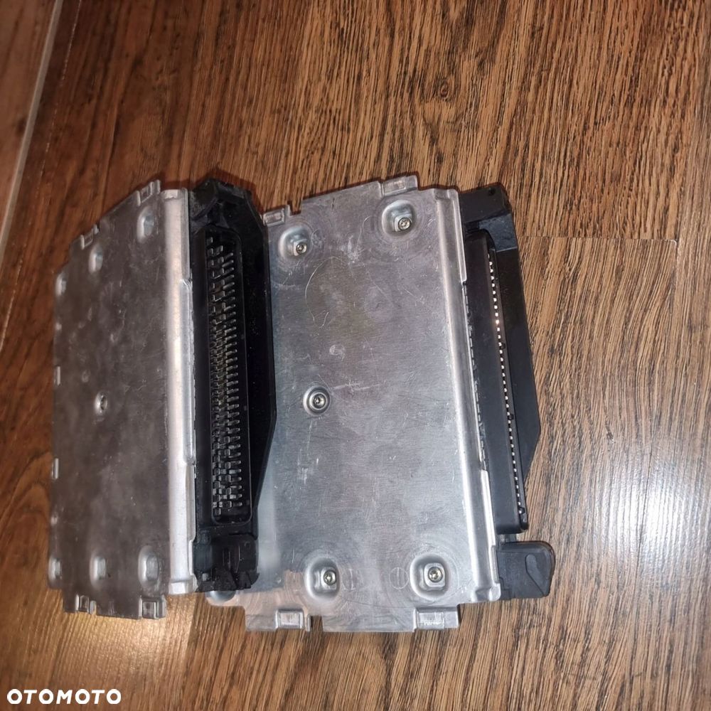 KOMPUTER SILNIKA BMW 8 E31 7 E32 E38 M73 5.4 V12 - 3