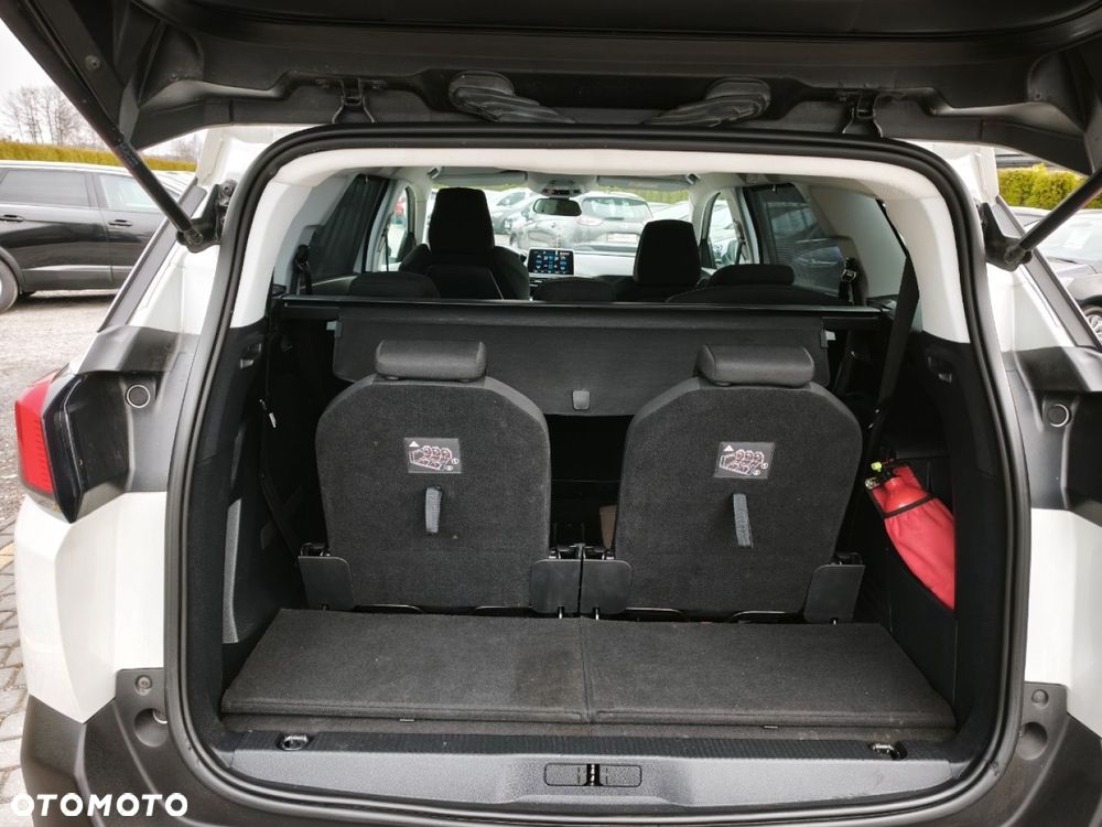 Peugeot 5008 - 18