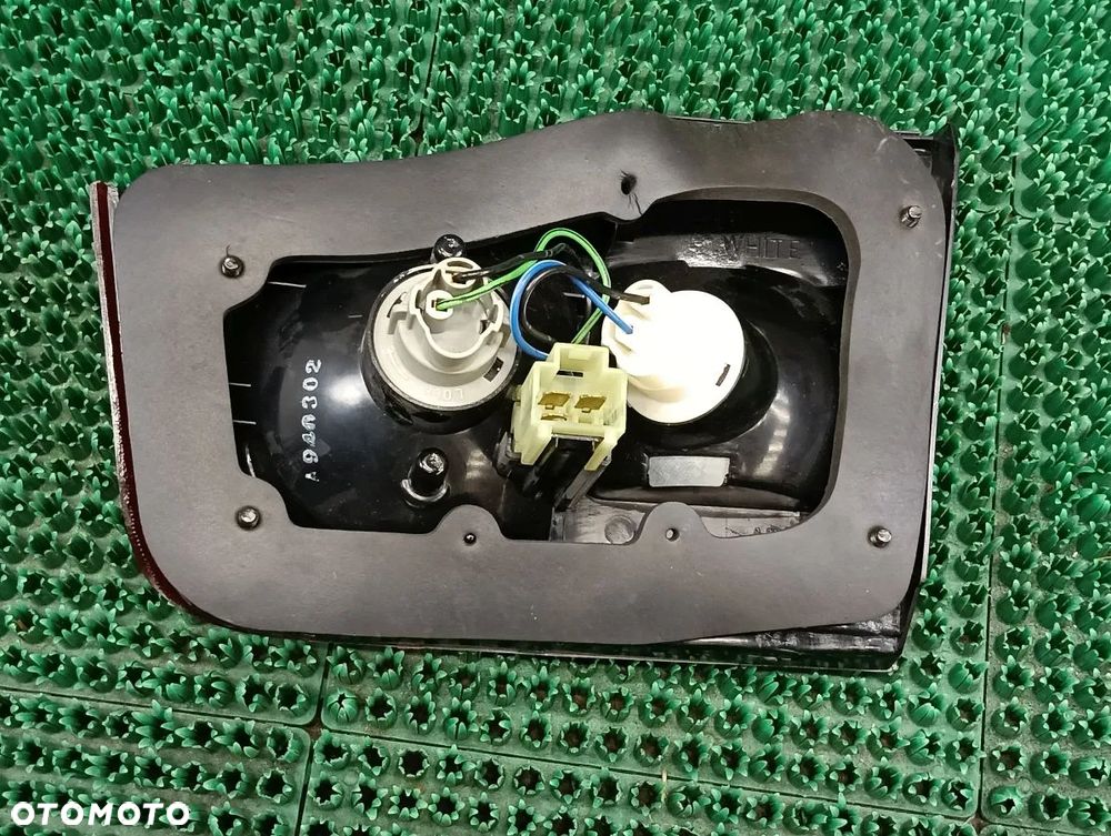 HYUNDAI SONATA 93-98r Lampa Tył Lewy - 4