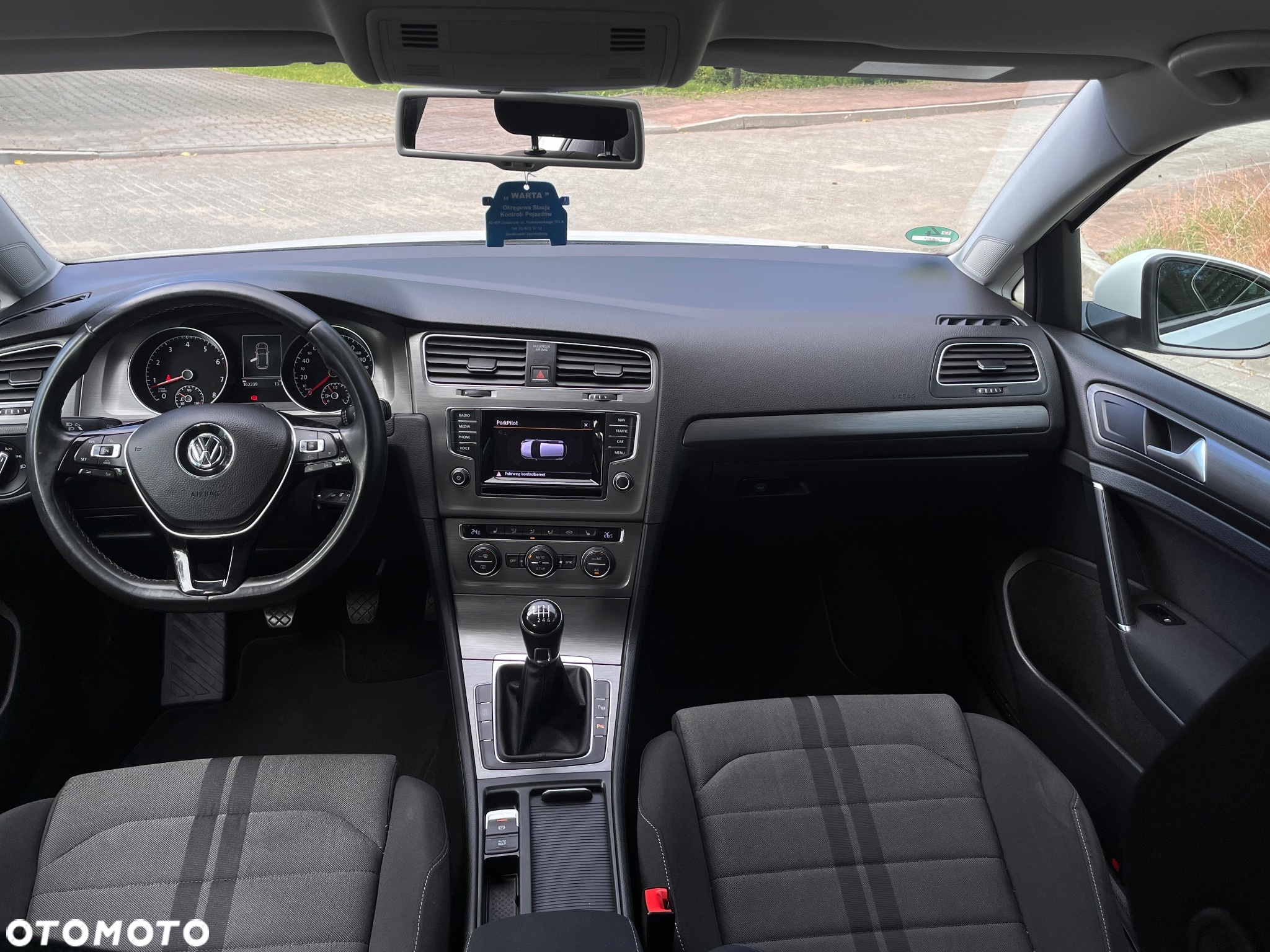 Volkswagen Golf 1.4 TSI Style - 24