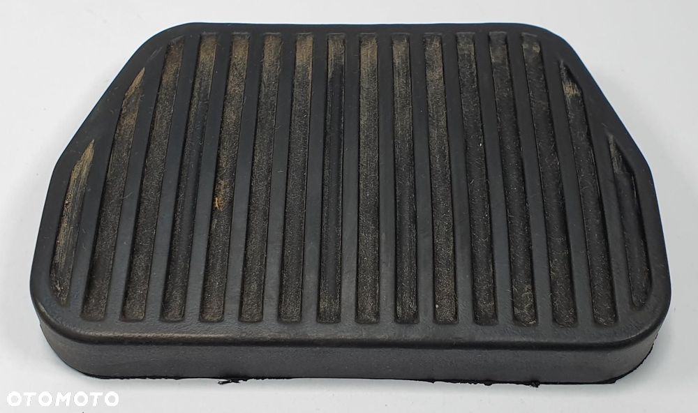 GUMA NAKŁADKA NA PEDAŁ HAMULCA VOLVO S80 3516078 - 2