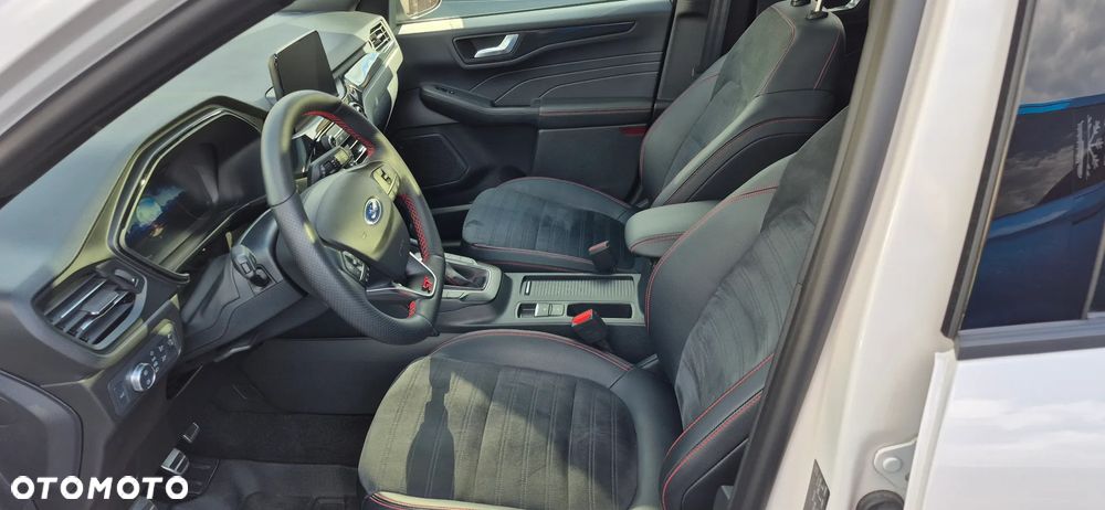 Ford Kuga 1.5 EcoBoost FWD ST-Line X - 6
