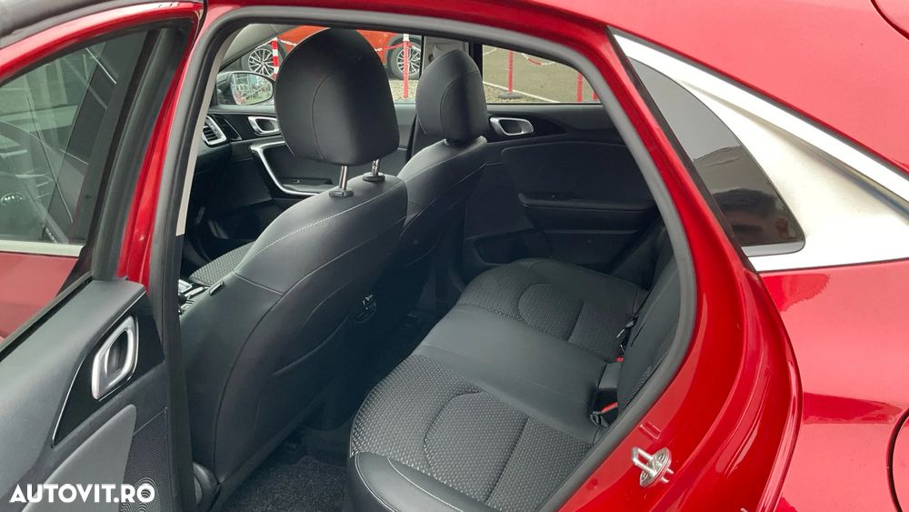 Kia XCeed 1.6 GDI DCT6 OPF Plug-in-Hybrid Vision - 17