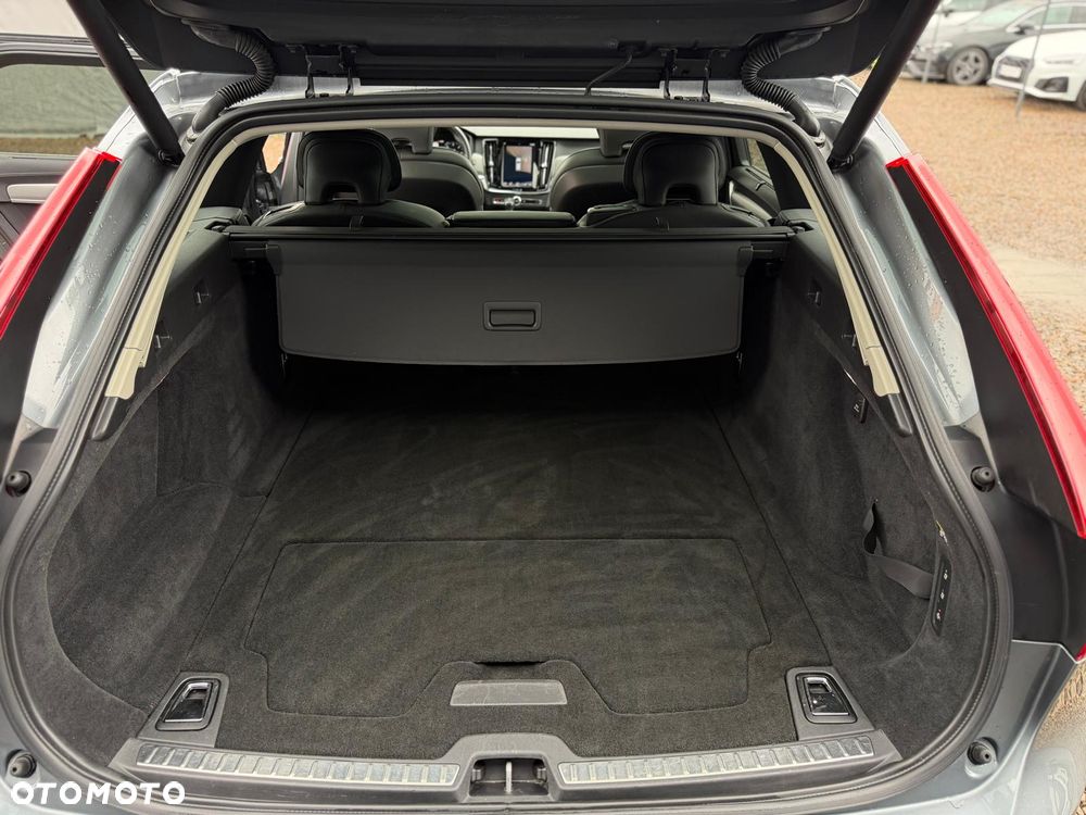 Volvo V90 D4 AWD Geartronic Inscription - 37
