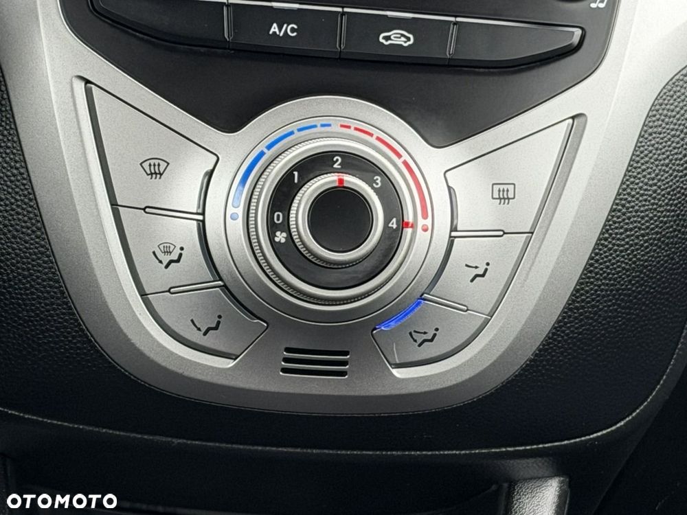 Hyundai ix20 - 27