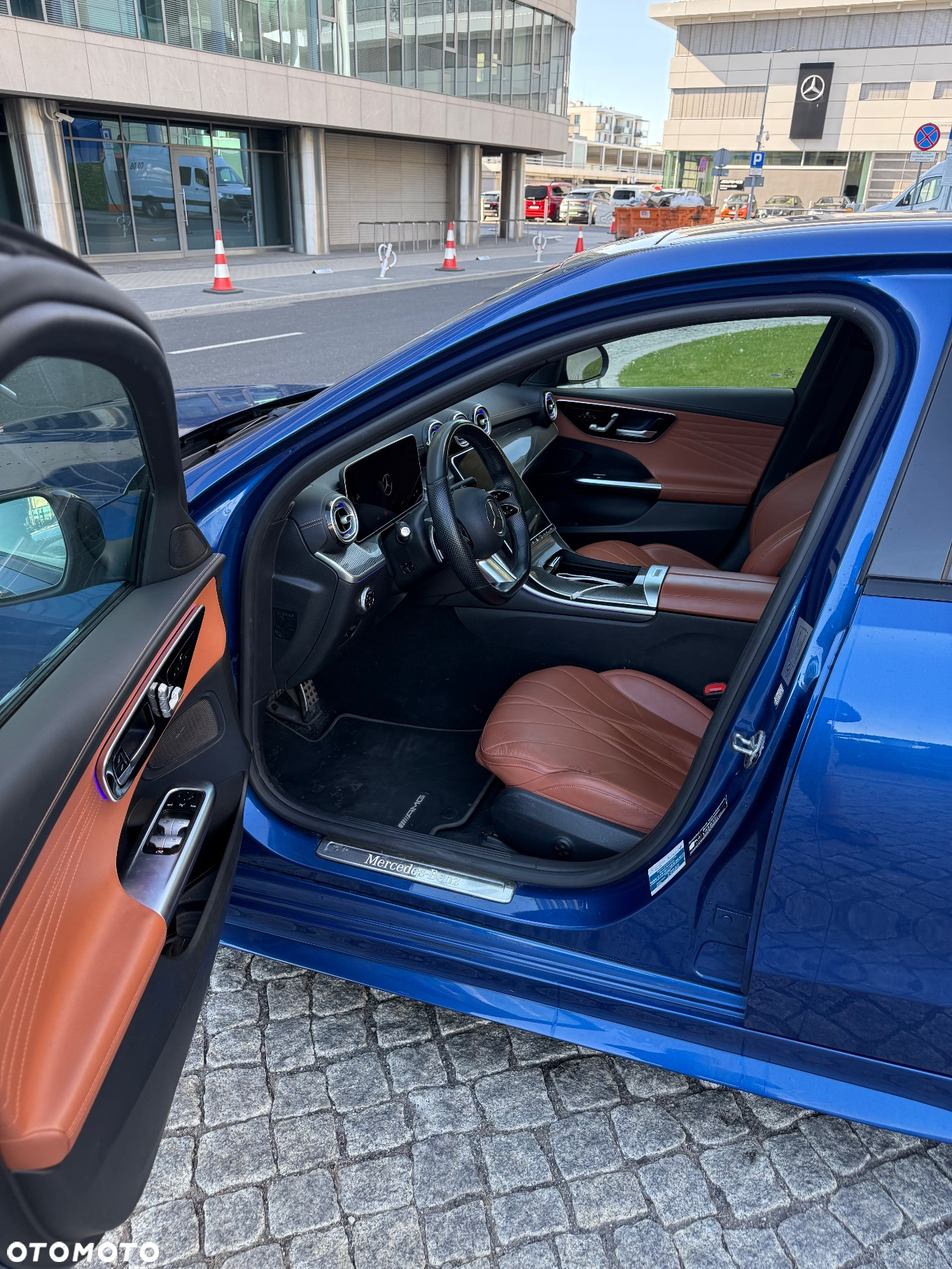 Mercedes-Benz Klasa C 220 d mHEV AMG - 12