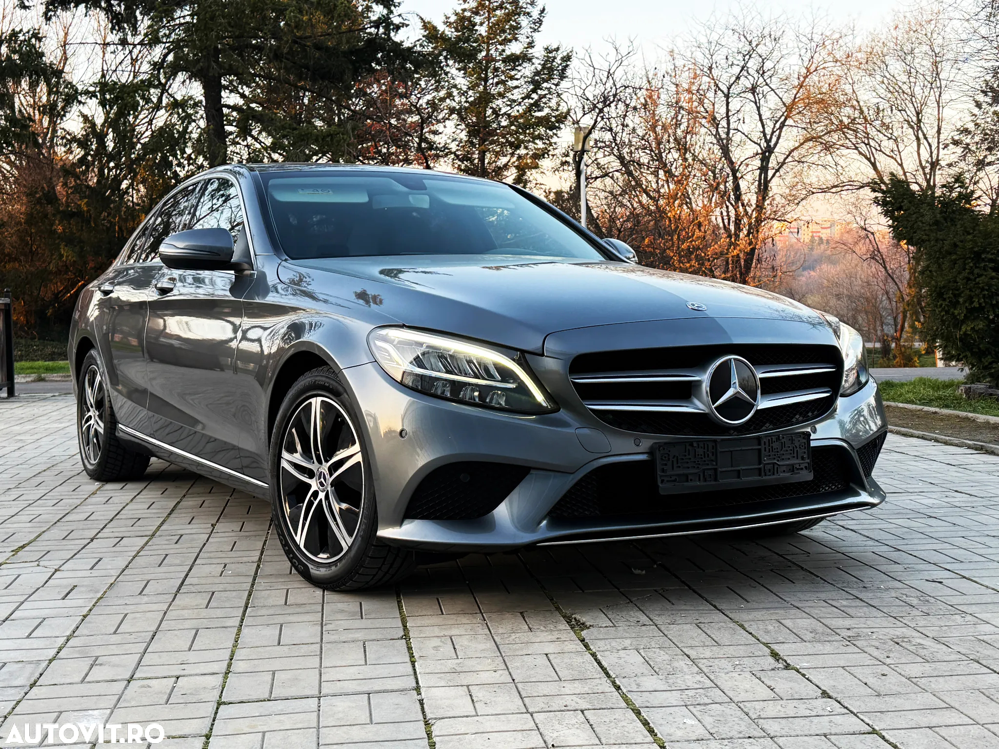 Mercedes-Benz C 200 d Avantgarde - 12