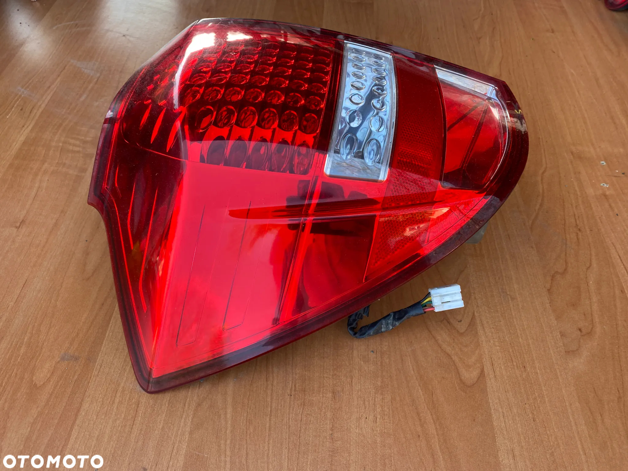 LAMPA TYŁ TYLNA PRAWA LUB LEWA KIA CEED I LIFT - 14