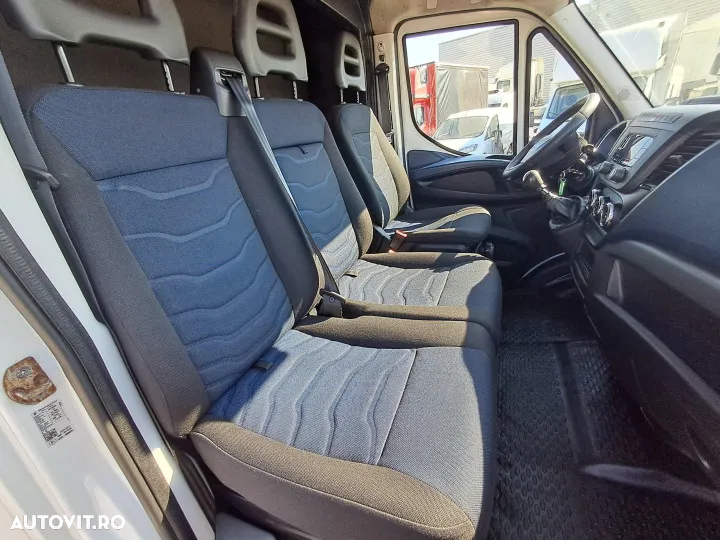 Iveco daily 35s18 3.0d 180cp prelata si cabina de dormit - 24