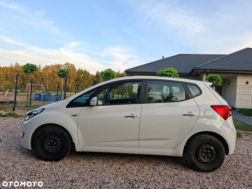 Hyundai ix20 1.6 BlueDrive Classic + - 12