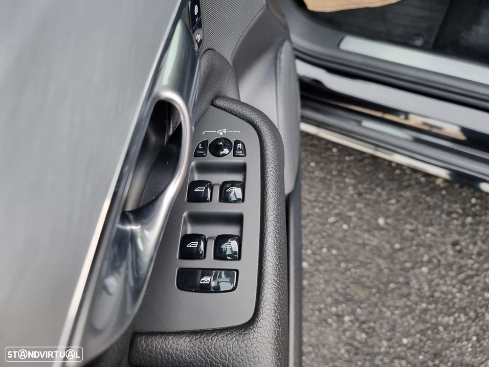 Volvo XC 90 2.0 D4 Momentum - 10