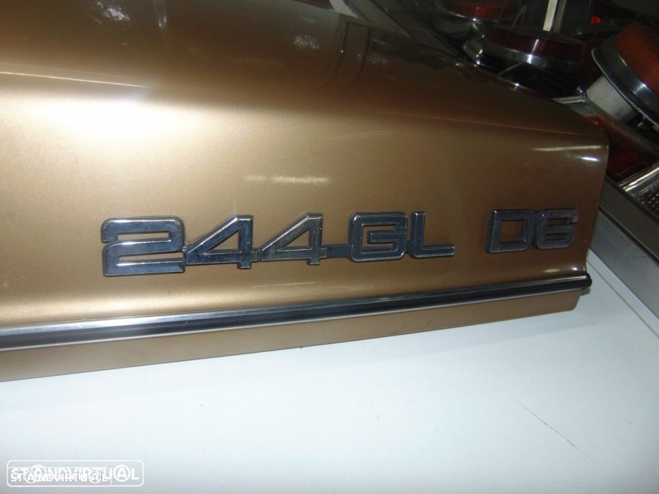 volvo 244 tampa da mala impecavel - 6