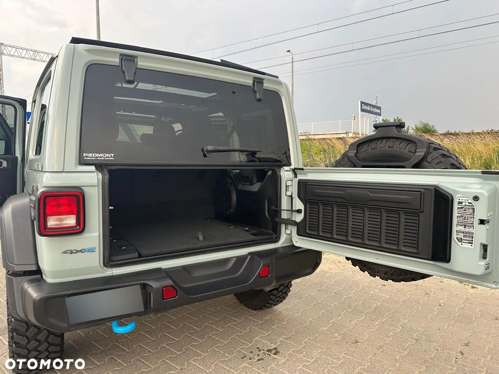 Jeep Wrangler - 20