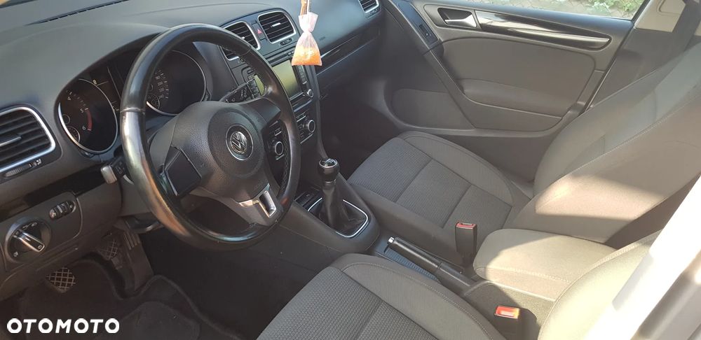 Volkswagen Golf 1.6 TDI Comfortline - 5
