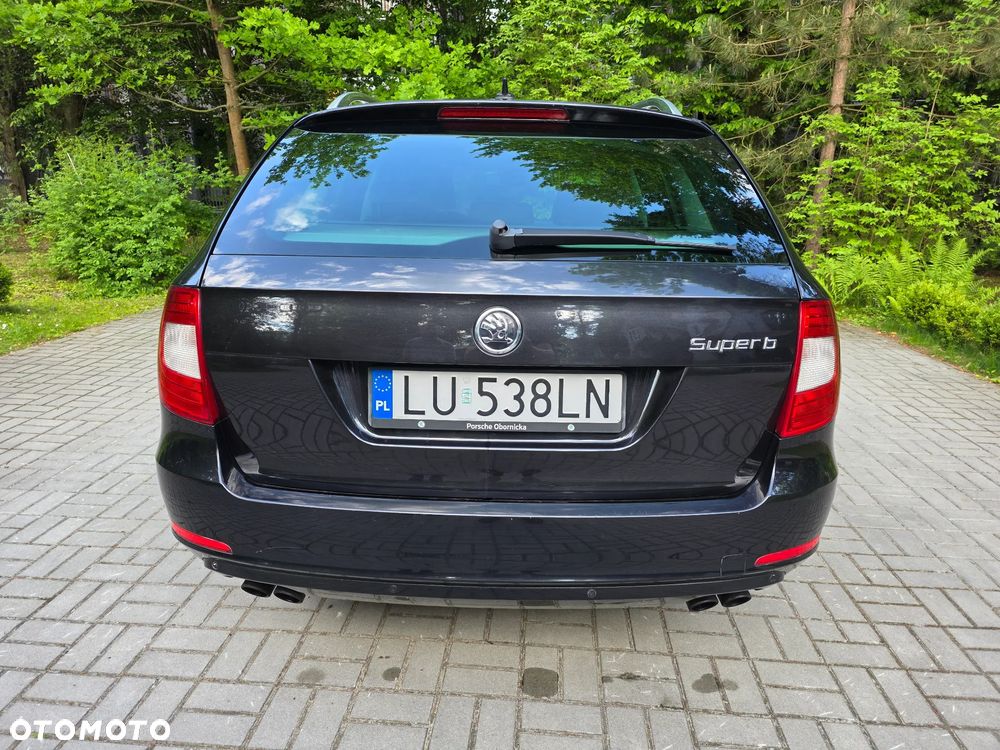Skoda Superb 2.0 TSI Elegance DSG - 2