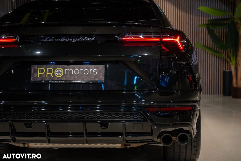 Lamborghini URUS - 17