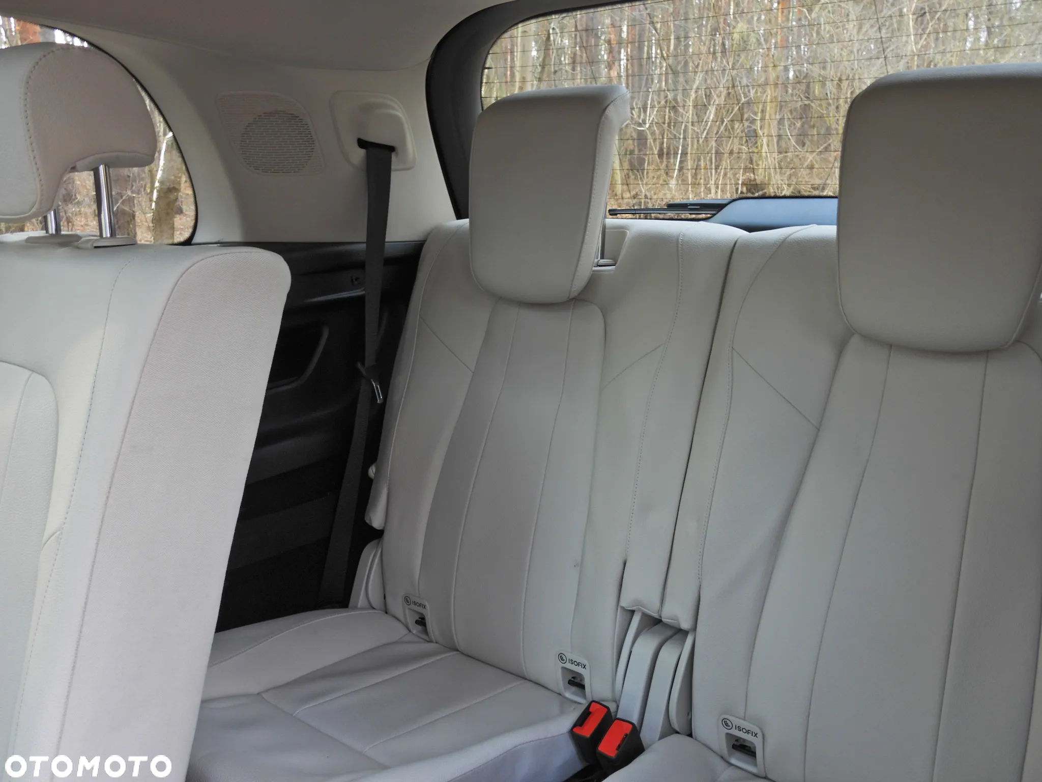 Mercedes-Benz GLB 250 4-Matic 8G-DCT - 26