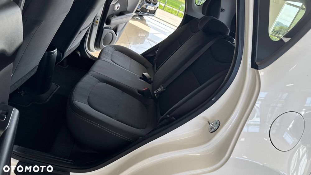 Kia Soul 1.6 GDI Dream Team Edition - 29