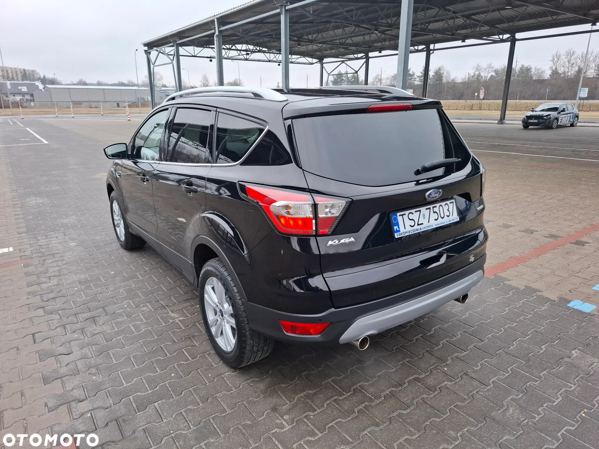 Ford Kuga - 19