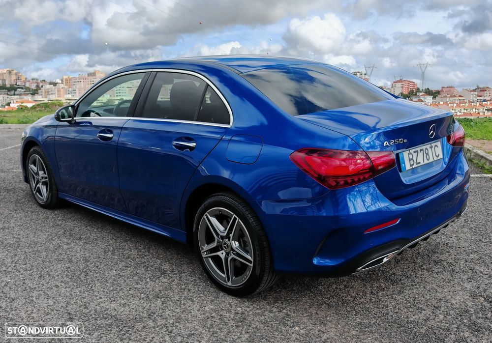 Mercedes-Benz A 250 Limousine e AMG Line - 5