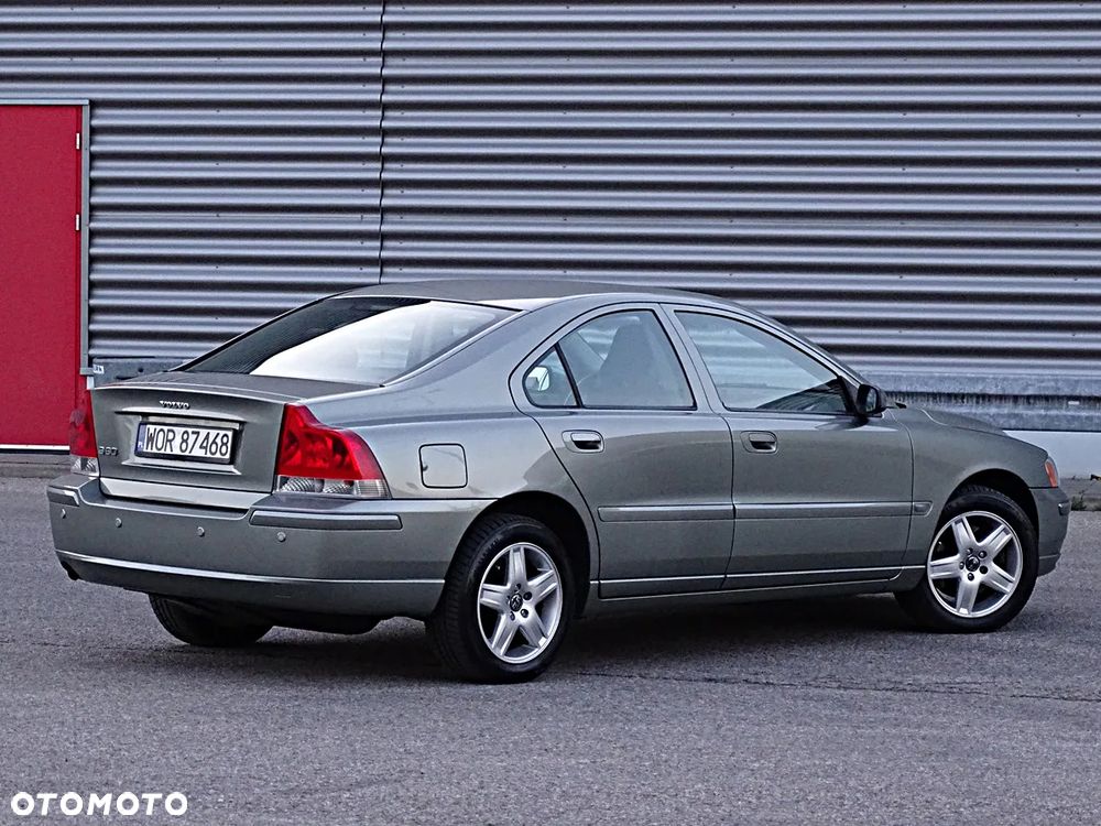 Volvo S60 2.4 Momentum - 7