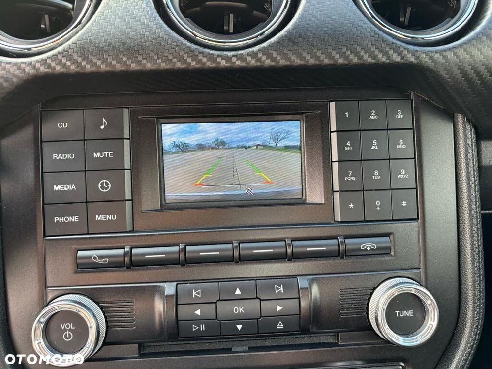 Ford Mustang 3.7 V6 - 10