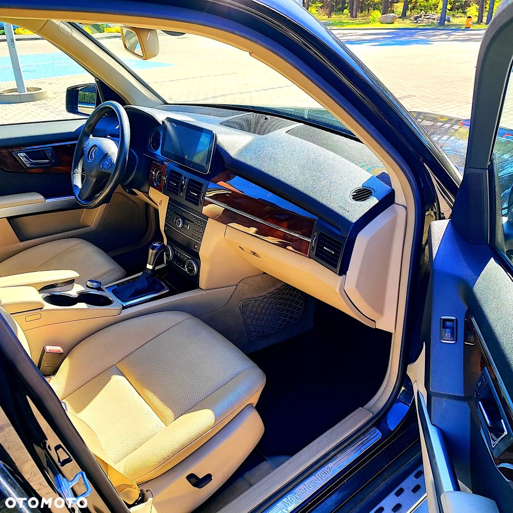 Mercedes-Benz GLK 350 4Matic 7G-TRONIC - 17