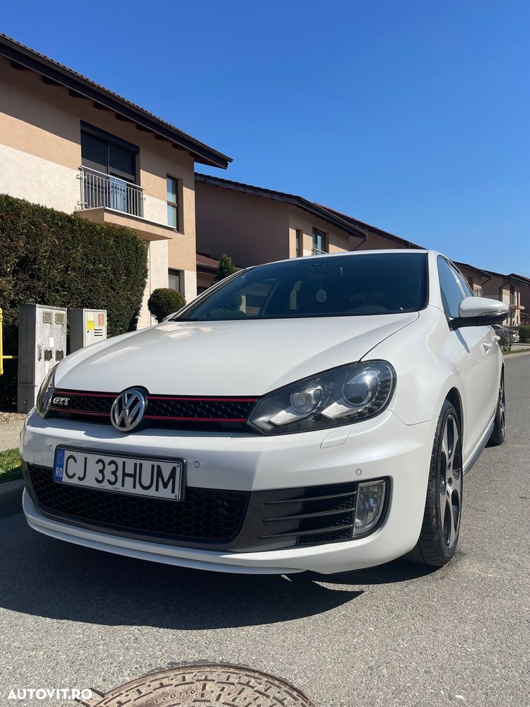 Volkswagen Golf - 3