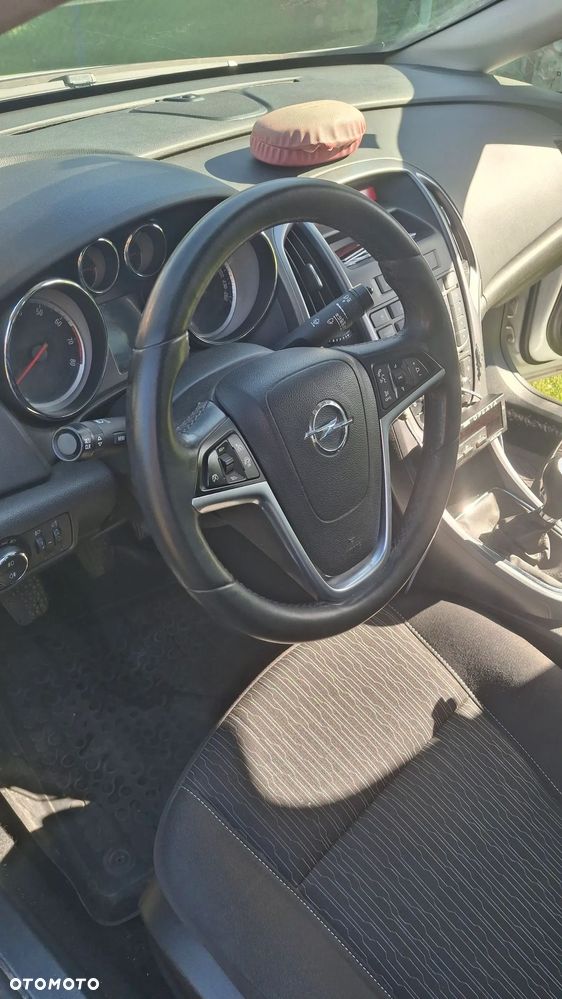 Opel Astra 1.6 EU6 - 8