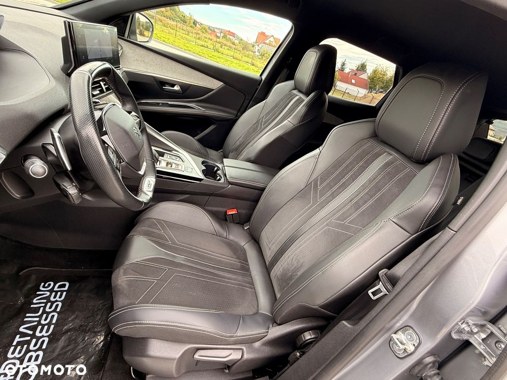 Peugeot 3008 1.6 PureTech GT S&S EAT8 - 26