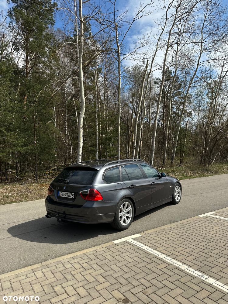 BMW Seria 3 320d - 2