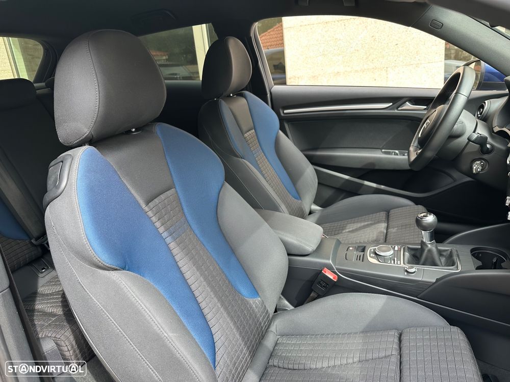 Audi A3 1.6 TDI S-line - 10