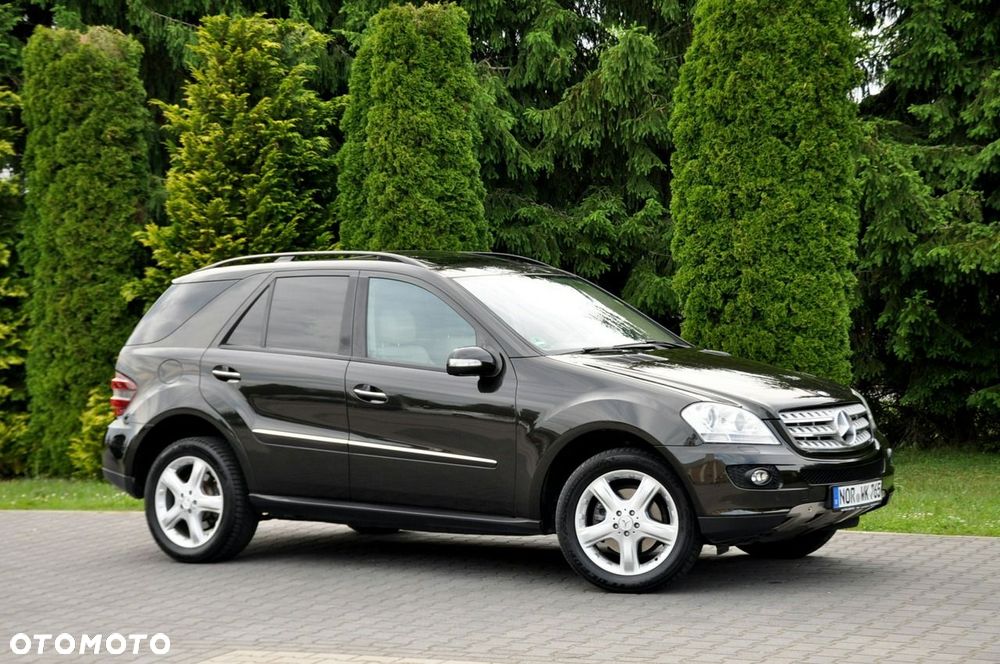 Mercedes-Benz ML - 4