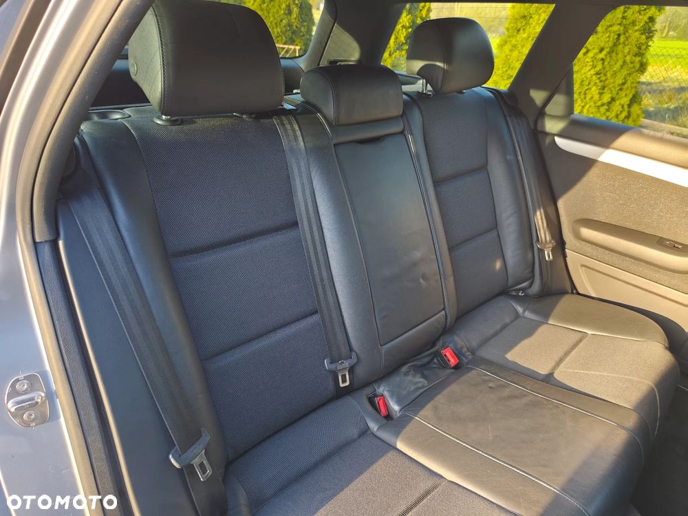 Audi A4 Avant 1.8T - 24