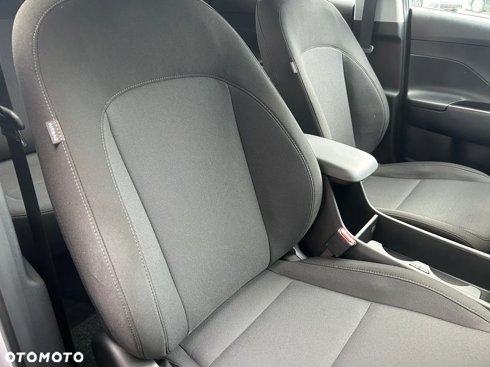 Hyundai Kona 1.6 GDI Hybrid Smart DCT - 19